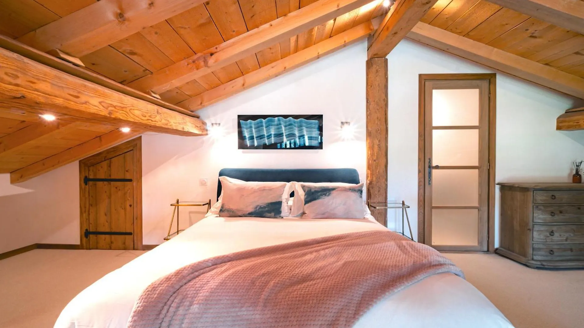 Hot Tub, Sauna, Private Shuttle And Privacy - 14 Ppl - Stunning Ferme Liberte Les Gets 0*,