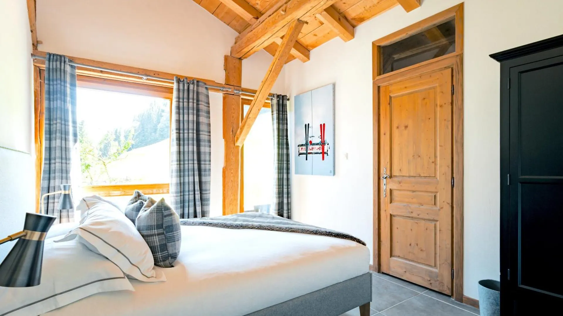 Hot Tub, Sauna, Private Shuttle And Privacy - 14 Ppl - Stunning Ferme Liberte Les Gets 0*,